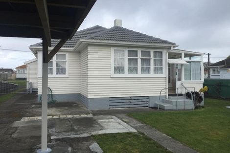 Photo of property in 16 Victory Place, Aramoho, Whanganui, 4500