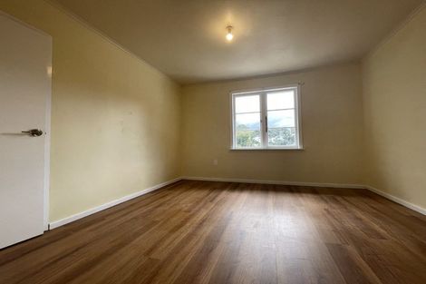 Photo of property in 36 Sherrybrooke Place, Sunnyvale, Auckland, 0612