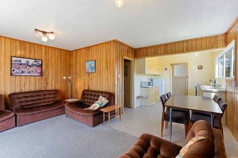 Photo of property in 96 Field Way, Waikanae Beach, Waikanae, 5036