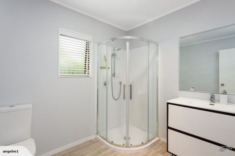 Photo of property in 15b Doncaster Drive, Papamoa Beach, Papamoa, 3118