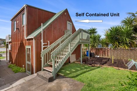 Photo of property in 7 Puriri Street, Raglan, 3225