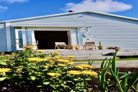 Photo of property in 19 Gossling Street, Okato, 4335