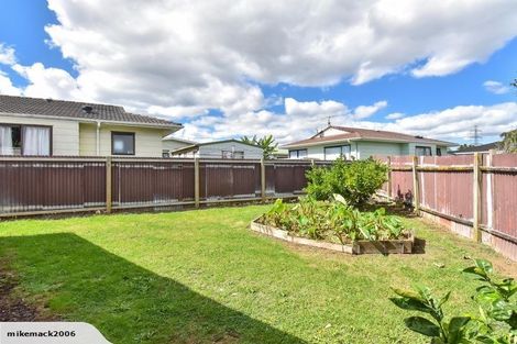 Photo of property in 30 Zelda Avenue, Clover Park, Auckland, 2023