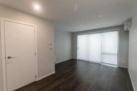 Photo of property in 125d Woodglen Road, Glen Eden, Auckland, 0602