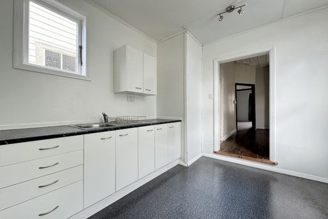 Photo of property in 89 Pirie Street, Mount Victoria, Wellington, 6011