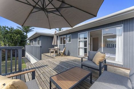Photo of property in 22 Himalaya Drive, Half Moon Bay, Auckland, 2012
