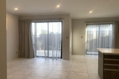 Photo of property in 21 Eyton Kay Road, Hobsonville, Auckland, 0616