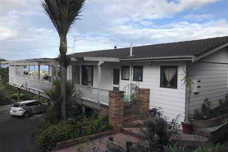 Photo of property in 957 East Coast Road, Torbay, Auckland, 0630
