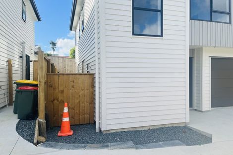 Photo of property in 7a Hinau Street, New Lynn, Auckland, 0600