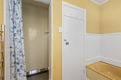 Photo of property in 64 Astrolabe Street, Cannons Creek, Porirua, 5024