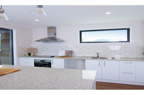 Photo of property in 5/1079 Kaipara Coast Highway, Kaukapakapa, 0873