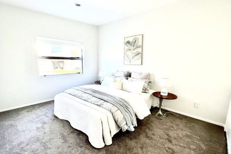 Photo of property in 5/40 Scarlet Oak Drive, Schnapper Rock, Auckland, 0632