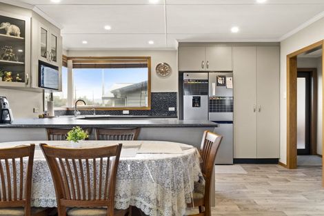 Photo of property in 17 Collins Street, Waikouaiti, 9510