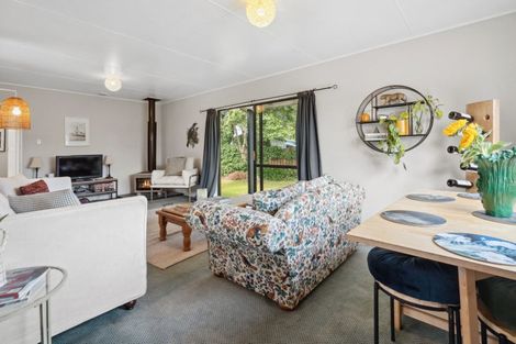 Photo of property in 9 Baillie Crescent, Carterton, 5713