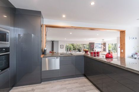 Photo of property in 1 Bird Lane, Wakefield, 7025