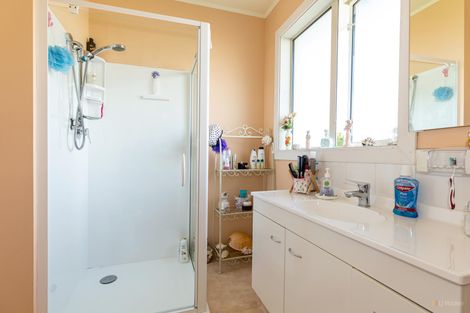 Photo of property in 26 Rhodes Street, Waimate, 7924