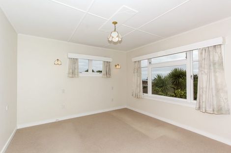 Photo of property in 104 Belt Road, New Plymouth, 4310