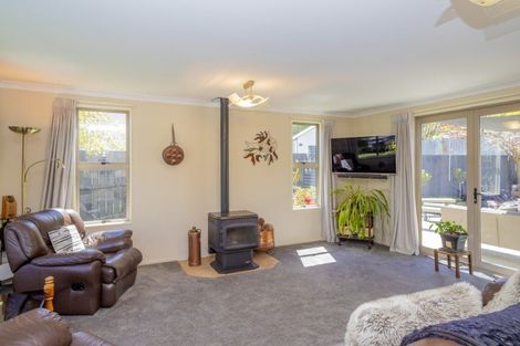 Photo of property in 11 Mcdonnell Road, Arrowtown, 9302