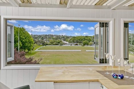 Photo of property in 57 Velma Road, Hillcrest, Auckland, 0627