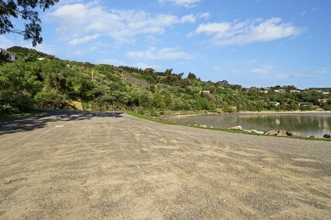 Photo of property in 33 Andersons Road, Charteris Bay, Governors Bay, 8971