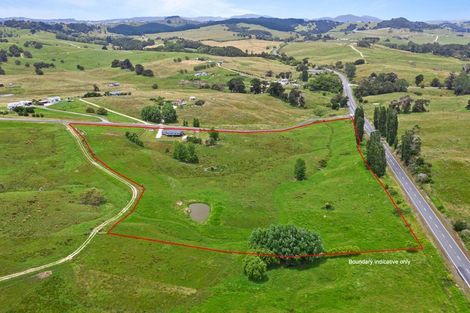 Photo of property in 1542 State Highway 12, Paparoa, Maungaturoto, 0583