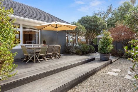 Photo of property in 202 Condell Avenue, Papanui, Christchurch, 8053