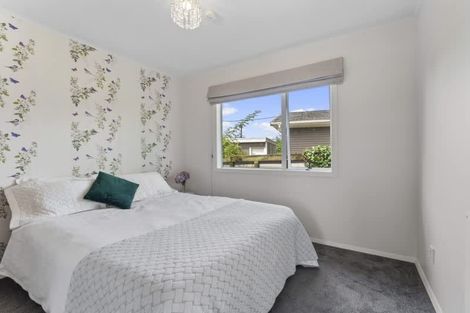 Photo of property in 1 Goldsborough Avenue, Raumati Beach, Paraparaumu, 5032