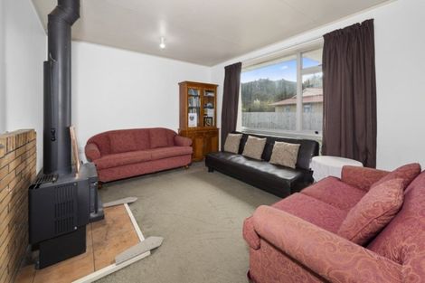 Photo of property in 40 Tania Crescent, Western Heights, Rotorua, 3015