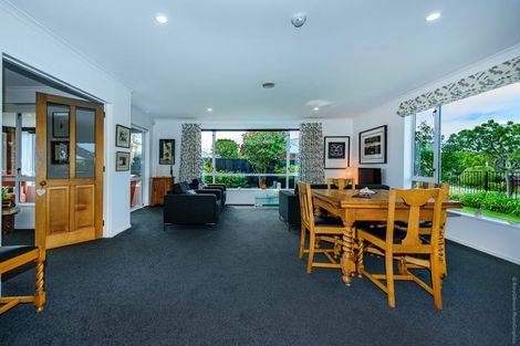 Photo of property in 32 Althorp Place, Avonhead, Christchurch, 8042