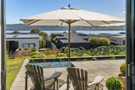 Photo of property in 29 Pukenamu Road, Rainbow Point, Taupo, 3330