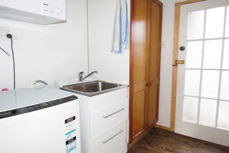 Photo of property in 1 Racecourse Road, Reefton, 7830