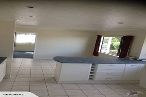 Photo of property in 115 Vipond Road, Stanmore Bay, Whangaparaoa, 0932