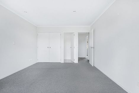 Photo of property in 17 Farnham Close, Rototuna North, Hamilton, 3210