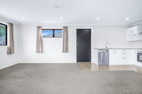 Photo of property in 5 Oderings Place, Huntington, Hamilton, 3210