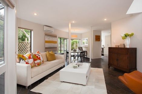 Photo of property in 22c Grand View Road, Remuera, Auckland, 1050