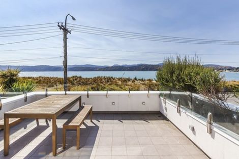 Photo of property in 191 Marine Parade, Seatoun, Wellington, 6022