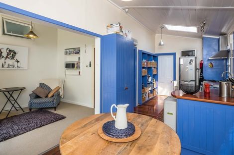 Photo of property in 205 Glenmore Street, Kelburn, Wellington, 6012