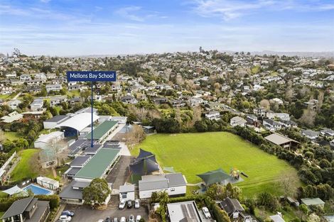 Photo of property in 127 Mellons Bay Road, Mellons Bay, Auckland, 2014