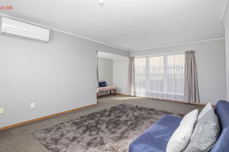 Photo of property in 8a-8b Devon Place, Cannons Creek, Porirua, 5024