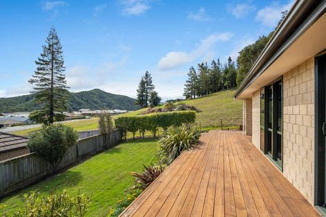 Photo of property in 10 Pukeko Place, Picton, 7220