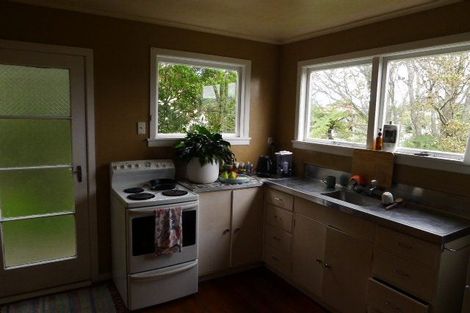 Photo of property in 31 Pembroke Road, Northland, Wellington, 6012