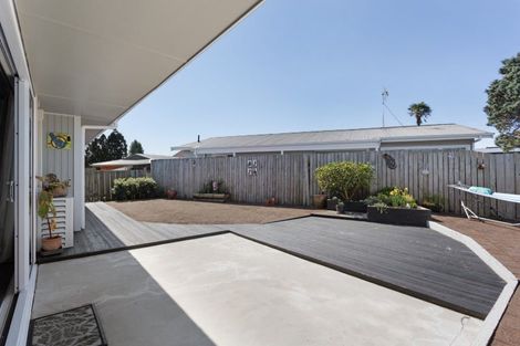 Photo of property in 110 Kingswood Road, Brookfield, Tauranga, 3110