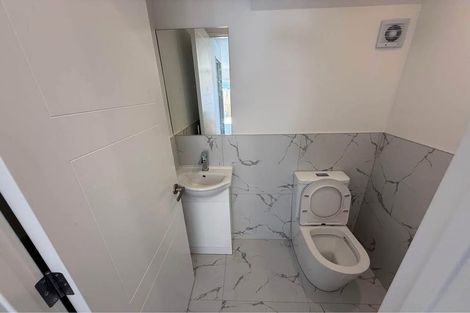 Photo of property in 7a Challinor Street, Pakuranga, Auckland, 2010