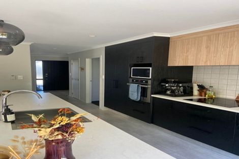 Photo of property in 17 Kokopu Lane, Ohauiti, Tauranga, 3112