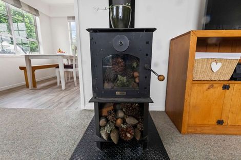 Photo of property in 31 Browning Crescent, Owhata, Rotorua, 3010