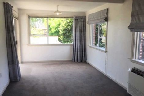 Photo of property in 32 Gregan Crescent, Burnside, Christchurch, 8053