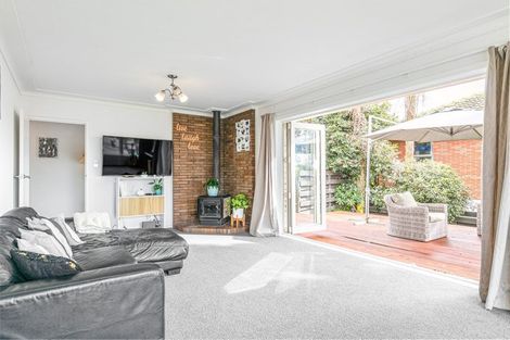 Photo of property in 6 Cotton Place, Opaheke, Papakura, 2113