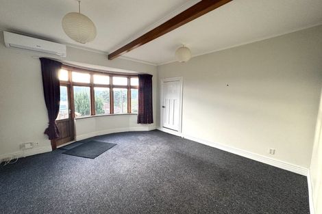 Photo of property in 27 Shannon Street, Mount Victoria, Wellington, 6011