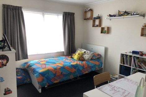 Photo of property in 16 Aspiring Avenue, Milson, Palmerston North, 4414