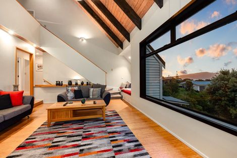 Photo of property in 13 Frances Street, Waikanae Beach, Waikanae, 5036